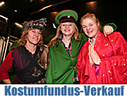 Fundusverkauf der Bayerischen Staatsoper am 7.2.2009 und andere Ideen zur Maskierung (Foto: Martin Schmitz)
